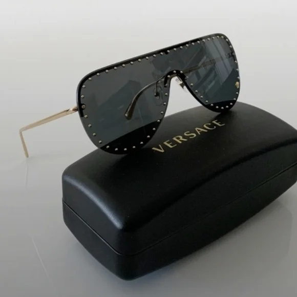 Sale✨️ Versace Gold Studded Aviator - Picture 3 of 14